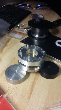 Everything with the retainment ring attached (a fresh teflon ring is between the ring and the substrate